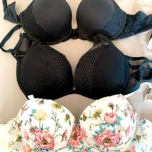 Victoria Secret Bras 3 set